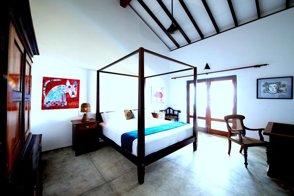 Villa Atulya At Ocean'S Edge Mirissa Extérieur photo