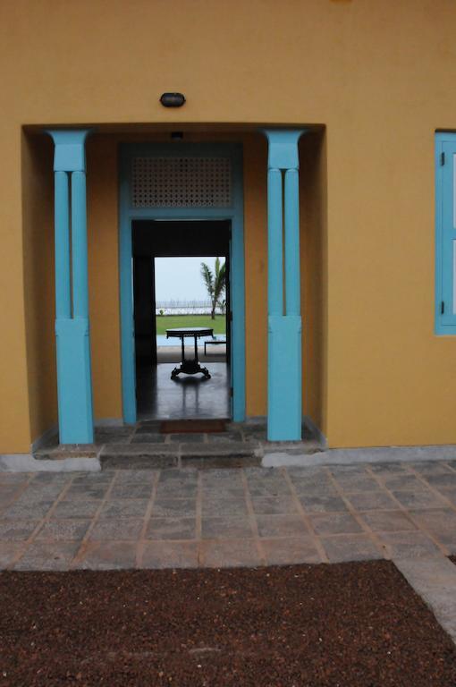 Villa Atulya At Ocean'S Edge Mirissa Extérieur photo